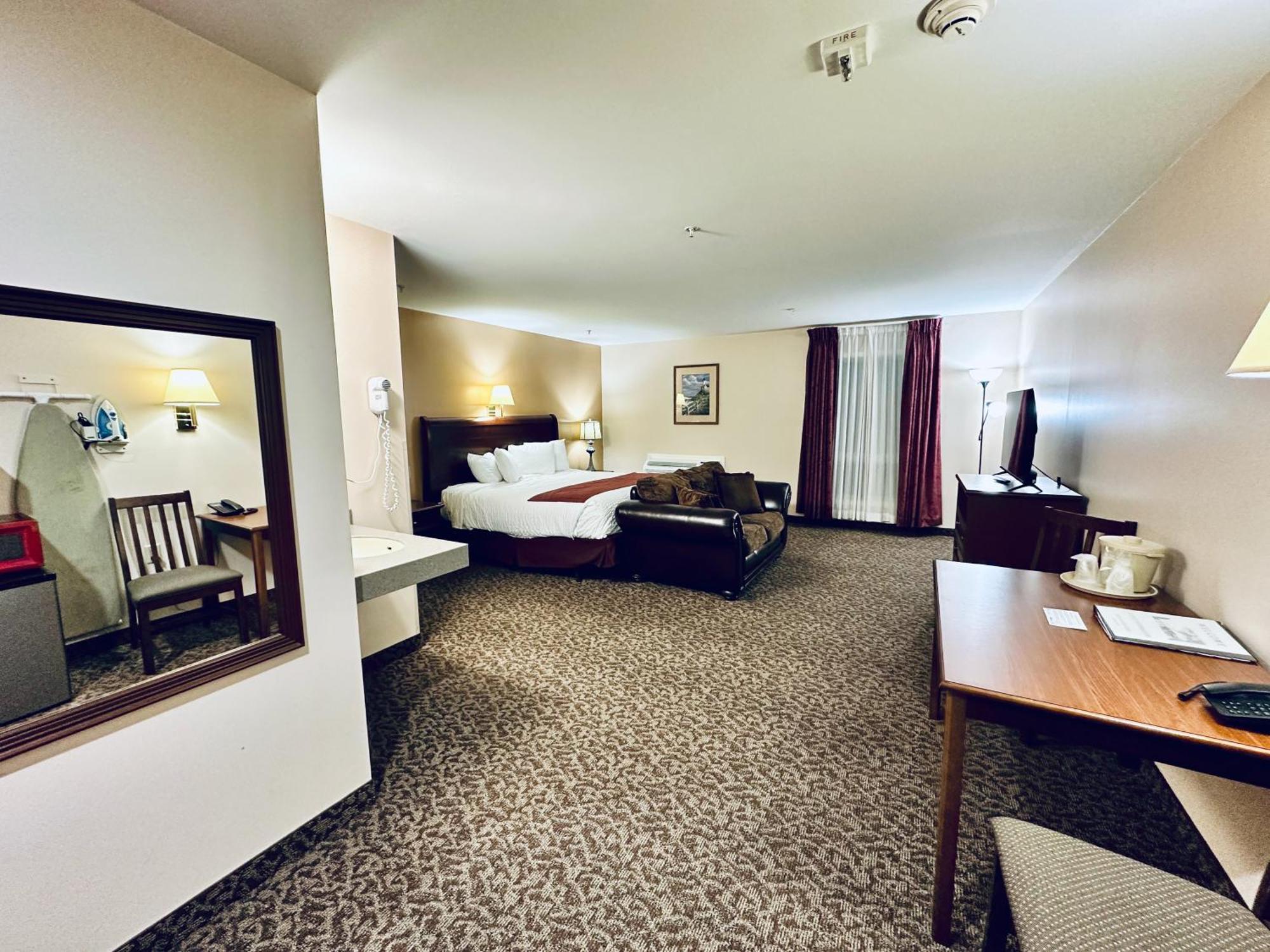 Houlton Ivey'S Motor Lodge מראה חיצוני תמונה